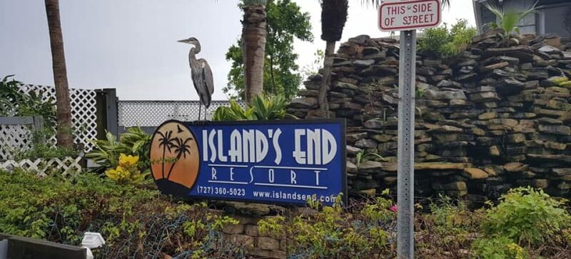 Photo Gallery, Island&#039;s End Resort